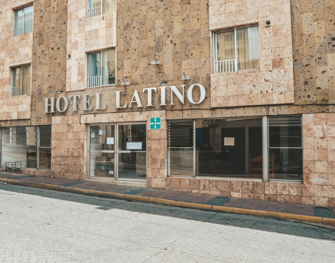 Hotel Latino グアダラハラ エクステリア 写真