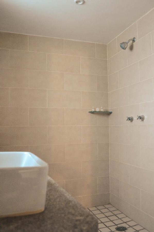 Hotel Latino グアダラハラ エクステリア 写真